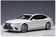 Samochody i pojazdy dla dzieci - Autoart Lexus Ls 500H 2018 Sonic White Metallic 1:18 78866 - miniaturka - grafika 1