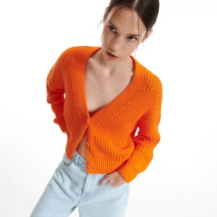 Swetry damskie - Reserved Kardigan o grubym splocie - Pomarańczowy - grafika 1