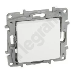 Legrand Niloe Łącznik krzyżowy biały 764504 764504 - Wyłączniki światła i elektryczne - miniaturka - grafika 1
