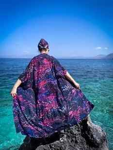 KIMONO długie / SUKIENKA kopertowa/ NARZUTKA/ szlafrok, autorski print czarno-różowa RAFA KORALOWA (100% wiskoza) - Stroje kąpielowe - miniaturka - grafika 1