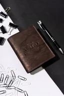 Portfele - Duży, pionowy portfel męski ze skóry naturalnej - Always Wild - miniaturka - grafika 1