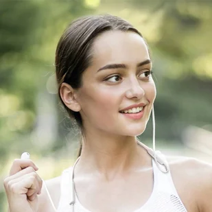 Baseus silikonowy uchwyt opaska pasek do słuchawek AirPods 2 / 1 biały (ARAPPOD-02) - Akcesoria do smartwatchy - miniaturka - grafika 12