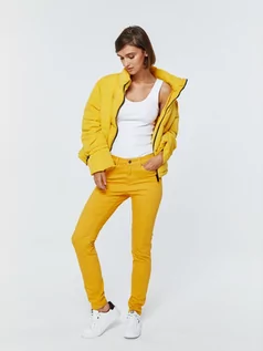 Spodnie damskie - Spodnie jeans damskie z wysokim stanem żółte Adela 202 - grafika 1