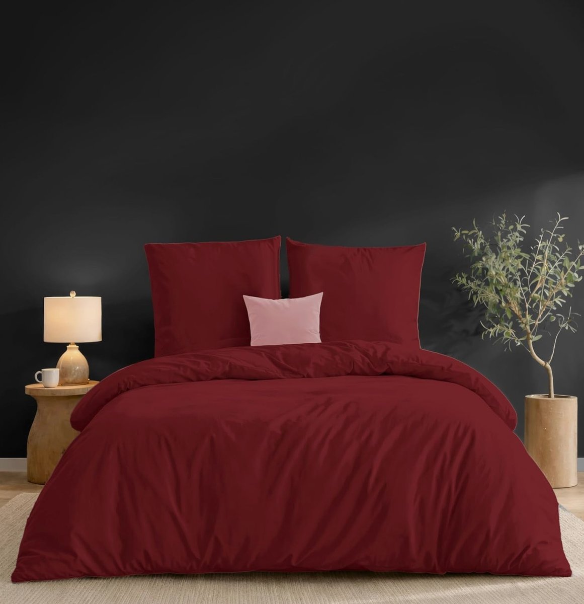 POŚCIELI ZESTAW 240X220CM BORDOWY MIKROFIBRA 2 POSZEWKI 65X65CM KOMPLET