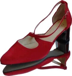 BnW Skórzane czerwone czółenka ze sprzączką o tęgościach H i G - Czółenka BnW Skórzane czerwone czółenka ze sprzączką o tęgościach H i G - Czółenka - miniaturka - grafika 1