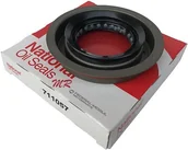 Pompy wody - Uszczelniacz przedniej prawej półosi Ford Fusion FWD 2012-2019 - miniaturka - grafika 1