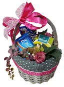 Zestawy upominkowe - Poczta Upominkowa, kosz prezentowy Herbatka z Pysznościami - miniaturka - grafika 1