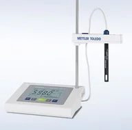 Inne urządzenia pomiarowe - Mettler Toledo F30 Standard Five Easy 30266943- konduktometr stacjonarny F30 z sondą LE703 - miniaturka - grafika 1