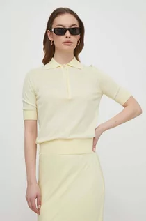 Koszulki i topy damskie - Calvin Klein polo z domieszką jedwabiu kolor żółty - grafika 1