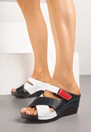 Klapki i japonki damskie - Granatowe Klapki na Koturnie z Ażurowym Wzorem Finriti - miniaturka - grafika 1