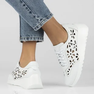 Skórzane sneakersy damskie Filippo DP4690/23 WH białe - Sneakersy damskie - miniaturka - grafika 7