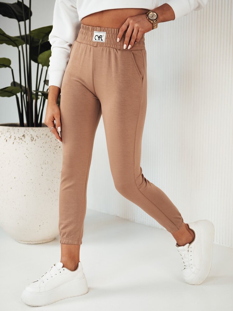 Spodnie damskie dresowe CYFL kamelowe Dstreet UY1806-XL/XXL