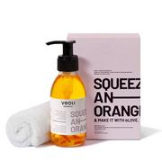 Olejki do mycia twarzy - Veoli Botanica Veoli Botanica Squeeze An Orange And Make It At Glove Olejek 2w1 do demakijażu i masażu twarzy z pomarańczą 133,7+ ręcznik gratis 1 szt - miniaturka - grafika 1