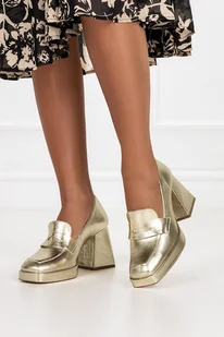 Złote mokasyny skórzane damskie błyszczące na klocku PRODUKT POLSKI Casu 2413-703-NO-40 - Mokasyny damskie - miniaturka - grafika 1