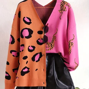 TEMU Sweter Damski z Dekoltem w Serek - Czerwono-Różowy Kardigan w Leopard Print, Zapięcie na Guziki, Nieprześwitujący Materiał na Wiosnę/Jesień/, - Swetry damskie - miniaturka - grafika 1