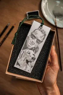 Personalizowany prezent - zakładka do książki PORTRET ręcznie malowany - Zakładki do książek - miniaturka - grafika 1