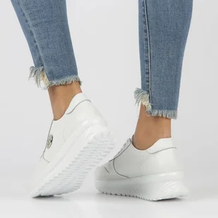 Skórzane sneakersy Filippo DP3547/23 WH - Sneakersy damskie - miniaturka - grafika 9