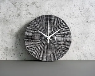 Pleciony zegar w industrialnym stylu - Zegary - miniaturka - grafika 1