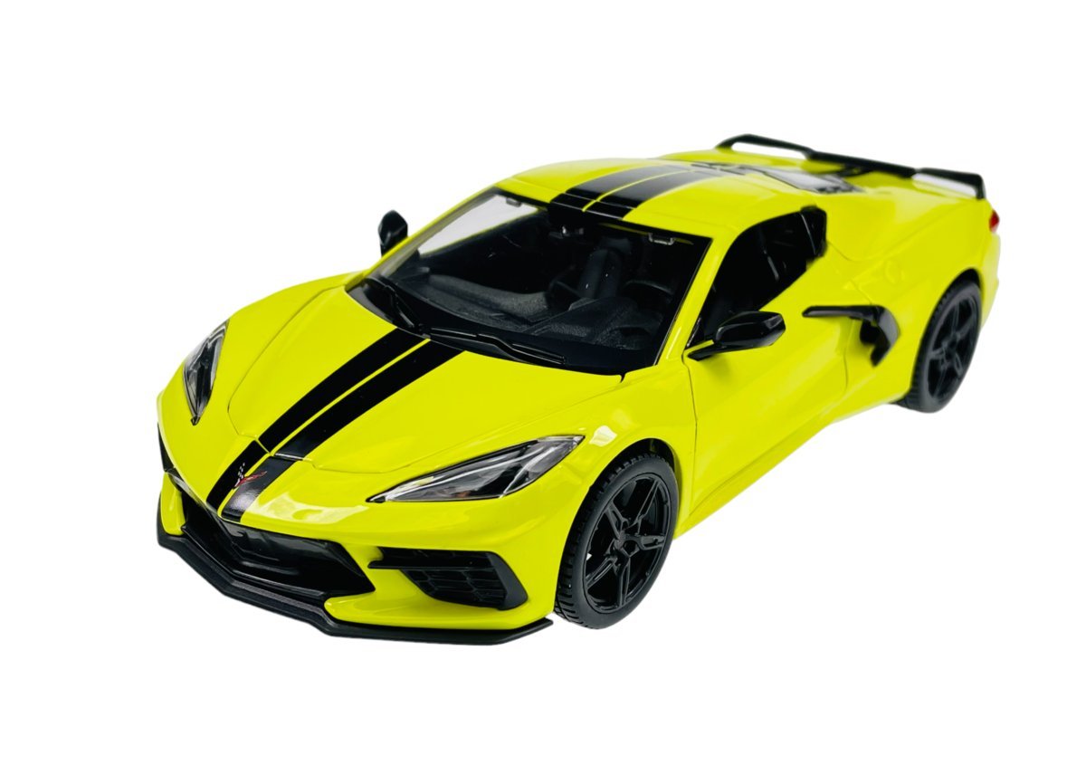 MAISTO 2020 CHEVROLET CORVETTE C8 STINGRAY COUPE Z51 ŻÓŁTY 1:24 31527