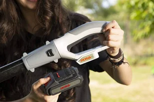 IKRA ICPH 2040 SEKATOR NOŻYCE DO ŻYWOPŁOTU AKUMULATOROWE NA WYSIĘGNIKU 20V PREMIUMOB-IKRICPH2040 EWIMAX - OFICJALNY DYSTRYBUTOR - AUTORYZOWANY DEALER IKRA - Nożyce do żywopłotu - miniaturka - grafika 20
