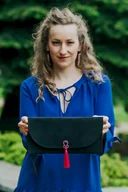 Torebki damskie - Torebka kopertówka czarna do ręki, mała kopertówka na wesele - miniaturka - grafika 1