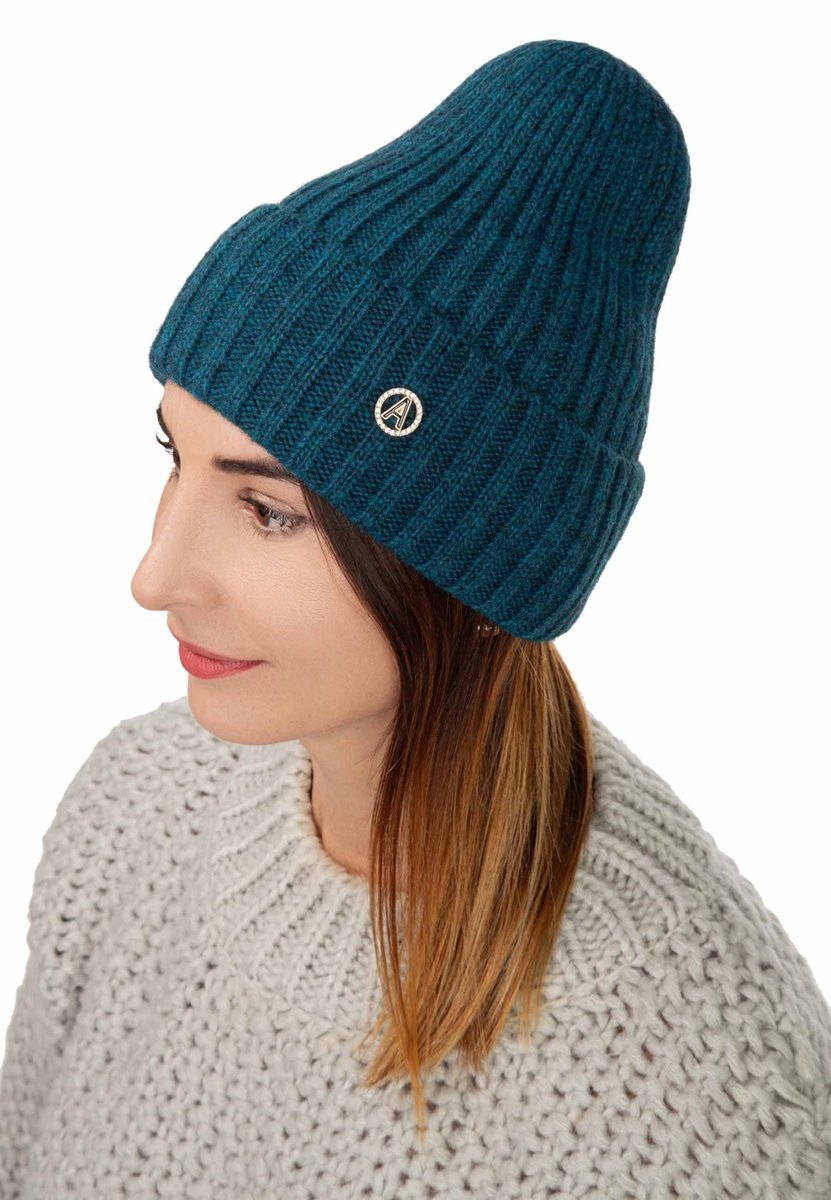 Czapka zimowa damska turkusowa