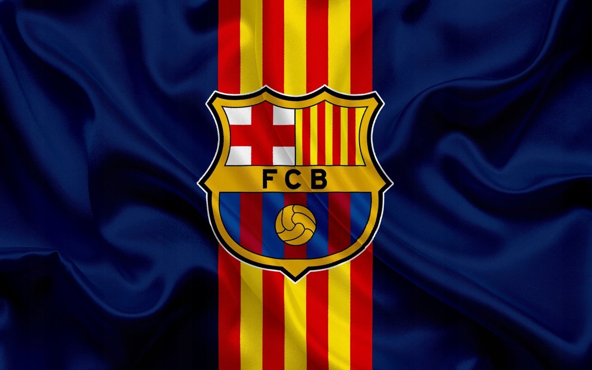 PODKŁADKA POD MYSZ Nadruk 22x18 cm FC Barcelona Godło Klubu Herb Prezent