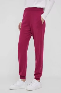 Spodnie damskie - United Colors of Benetton spodnie z domieszką kaszmiru kolor różowy proste high waist - grafika 1