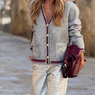 Swetry damskie - TEMU Sweter Damski Casual z Dekoltem w Serek - Luźny Krój, Przód na Guziki, Długie Rękawy, Jednokolorowy, Do Warstwowania, Pranie Ręczne/Czyste - miniaturka - grafika 1