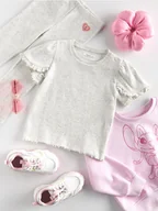 Bluzki dla niemowląt - Reserved - Prążkowana bluzka z falbanką - złamana biel - miniaturka - grafika 1