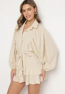 Sukienki - Beżowa Sukienka Ozdobiona Paskiem i Falbanami Divilena - miniaturka - grafika 1