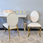 Krzesła - Krzesło Ludwik II Gold glamour white z przeszyciami - złote krzesła pikowane guzikami - miniaturka - grafika 1