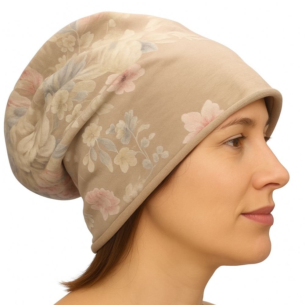 Czapka damska Beanie włoska cienka smerfetka ciemnobeżowa w kwiaty