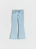 Spodnie i spodenki dla dziewczynek - Reserved - Jeansy flare high waist - niebieski - miniaturka - grafika 1