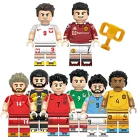 Klocki - Piłkarskie Gwiazdy - Piłkarzyki Lewandowski Raul Eriksen Suarez Son Heung-Min Virgil Benzema Ronaldo - figurki klocki 8 szt - miniaturka - grafika 1