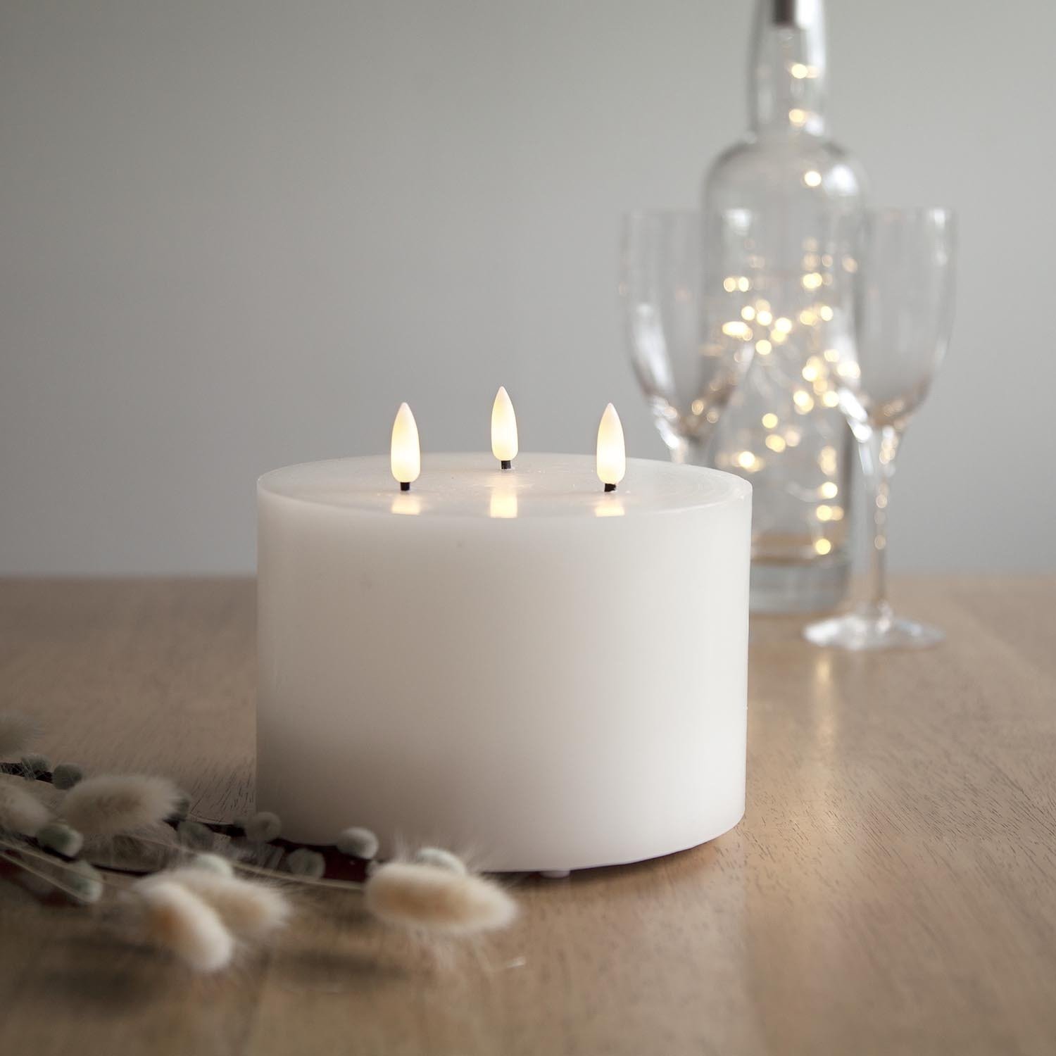 Świeca Led woskowa filarowa FLAMME potrójna biała 13cm