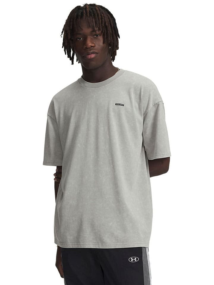 Under Armour Koszulka w kolorze szarym