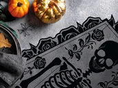 Halloween - Bieżnik halloweenowy Szkielet w trumnie - 1 szt. - miniaturka - grafika 1