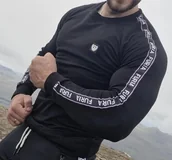 Bluzy męskie - Bluza elastyczna czarna z taśmą Furia - miniaturka - grafika 1