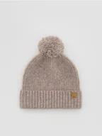 Czapki damskie - Reserved - Czapka z domieszką wełny - beżowy - miniaturka - grafika 1