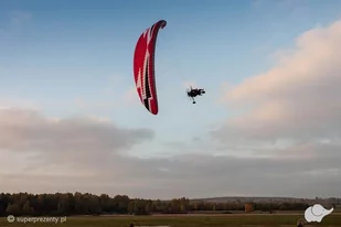 Rh plus Lot motoparalotnią z filmowaniem w Beskidach - Vouchery - miniaturka - grafika 1