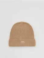 Czapki damskie - Reserved - Dzianinowa czapka z wiskozą - beżowy - miniaturka - grafika 1