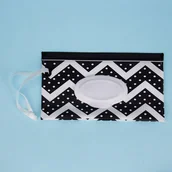 Chusteczki nawilżane - Opakowanie Na Mokre Chusteczki Lub Myjki Czarny Zygzak - miniaturka - grafika 1