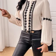 Koszule damskie - TEMU Stylowa Koszula z Minimalistycznym Stojącym Kołnierzem w Kształcie H, Koronkowymi Wstawkami i Falbankową Paską - Jednokolorowy Bluzka o - miniaturka - grafika 1