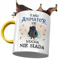 Kubki - Kubek Żółty Dla Animatora Taki Że Mucha Nie Siada z Nadrukiem ze Zdjęciem+ Opakowanie na prezent (wzór 01) - miniaturka - grafika 1