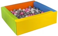 Suche baseny - Kwadratowy suchy basen z ekoskóry z 300 piłeczkami (żółty, zielony, niebieski, pomarańczowy/biały, transparentny, pudrowy róż, szary, srebrny) - miniaturka - grafika 1