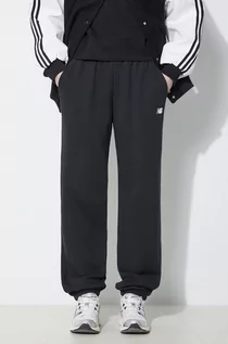 Spodnie damskie - New Balance spodnie dresowe Sport Essentials kolor czarny gładkie WP41500BK - grafika 1