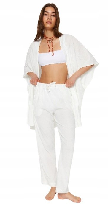 TRENDYOL KOMPLET BIAŁY KIMONO Z PROSTYMI SPODNIAMI 36 5_A