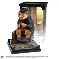 Figurki dla dzieci - Noble Collection, figurka Fantastyczne Zwierzęta Magical Creatures - Niffler - miniaturka - grafika 1