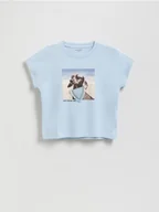 Koszulki dla dziewczynek - Reserved - Krótki t-shirt z nadrukiem - jasnoniebieski - miniaturka - grafika 1